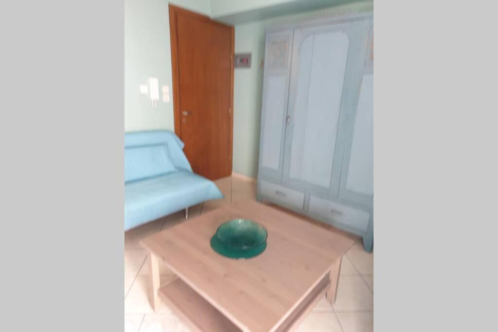 Central Studio Very Close To The Port Of Volos Luaran gambar