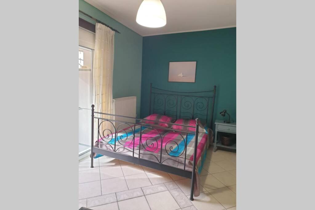 Central Studio Very Close To The Port Of Volos Luaran gambar