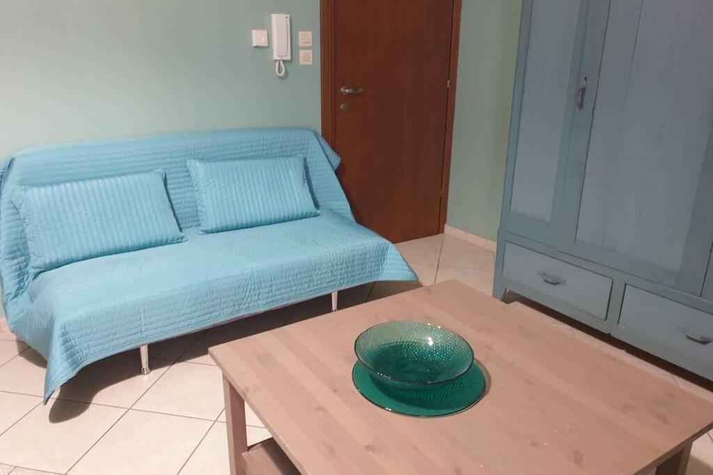 Central Studio Very Close To The Port Of Volos Luaran gambar