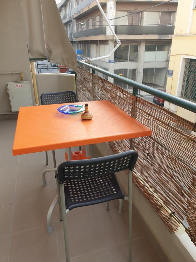 Central Studio Very Close To The Port Of Volos Luaran gambar